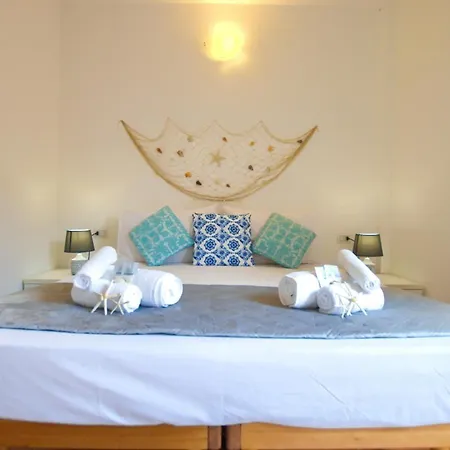 Center - Le Ginestre Apartamento